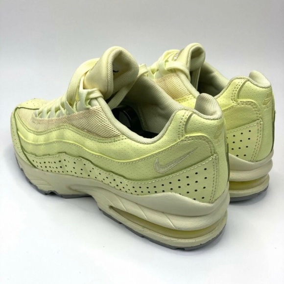 SOLD 🆕 | ✔️  Nike Air Max 95 SE - Picture 15 of 16